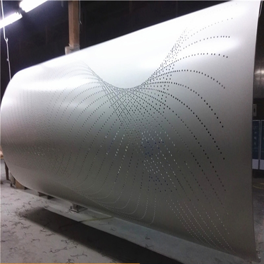 弧形輥涂鋁單板